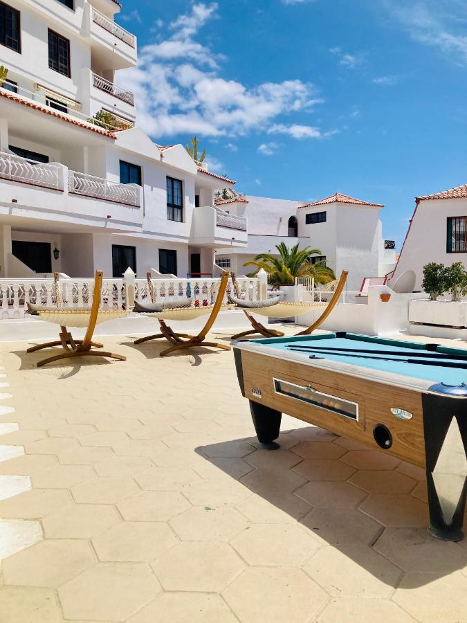 Apartment With Terrace And Pool, Los Cristianos لوس كريستيانوس المظهر الخارجي الصورة