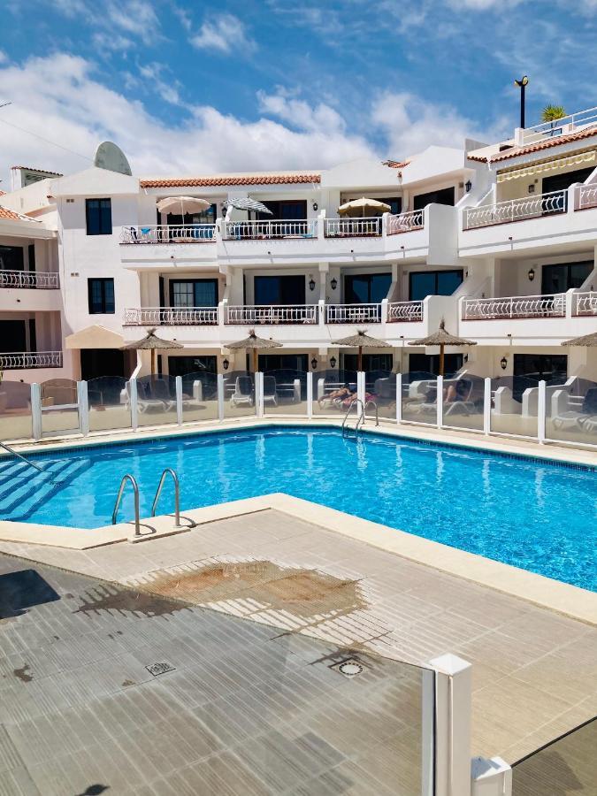 Apartment With Terrace And Pool, Los Cristianos لوس كريستيانوس المظهر الخارجي الصورة