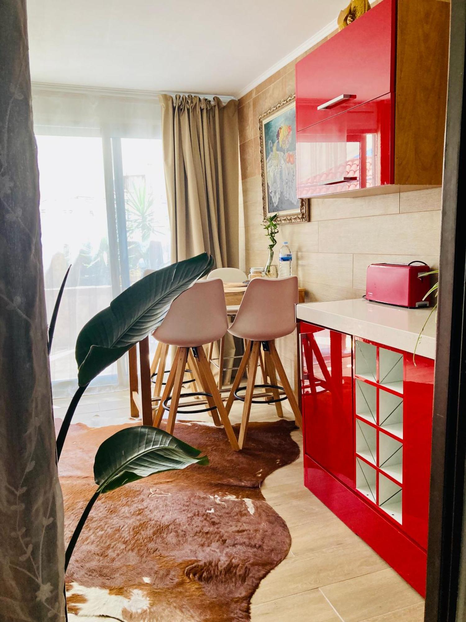 Apartment With Terrace And Pool, Los Cristianos لوس كريستيانوس المظهر الخارجي الصورة