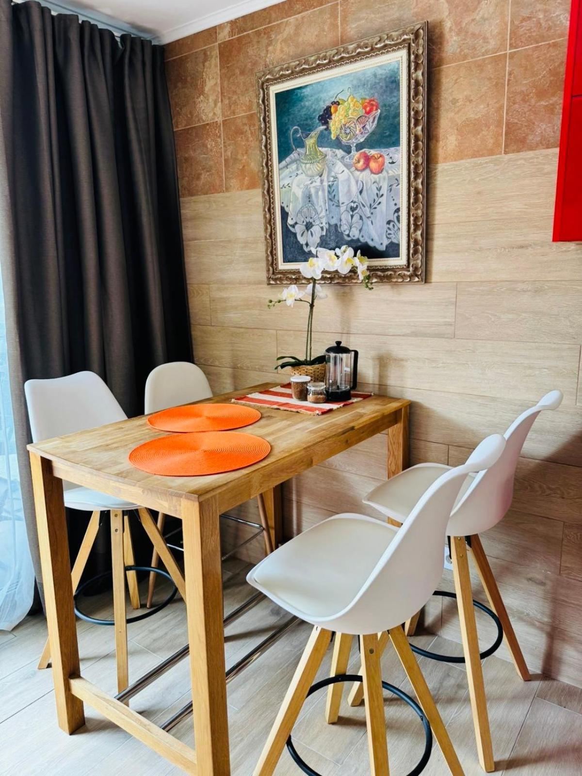 Apartment With Terrace And Pool, Los Cristianos لوس كريستيانوس المظهر الخارجي الصورة